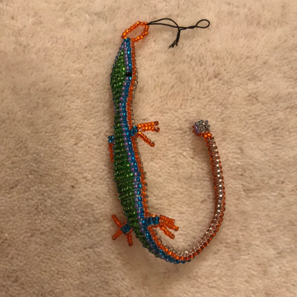 Funky lizard beaded bracelet